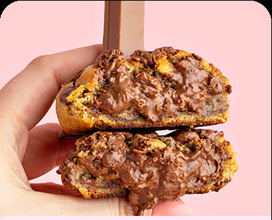 Cookie recheado sabor KitKat